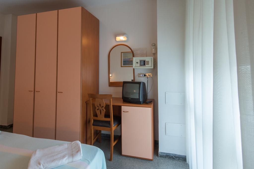 Single Room Balcony